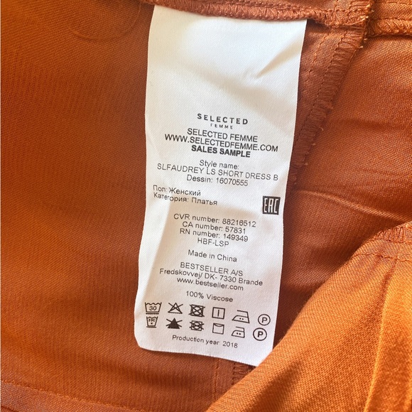 BNWT Selected satin wrap dress - Picture 7 of 8